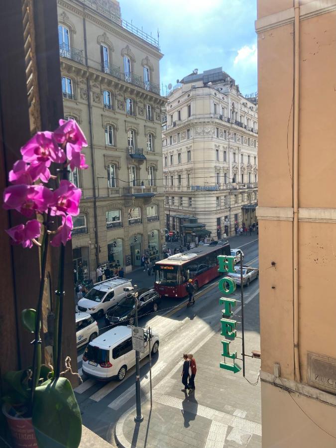Soha Piazza Di Spagna Boutique Rome Exterior photo